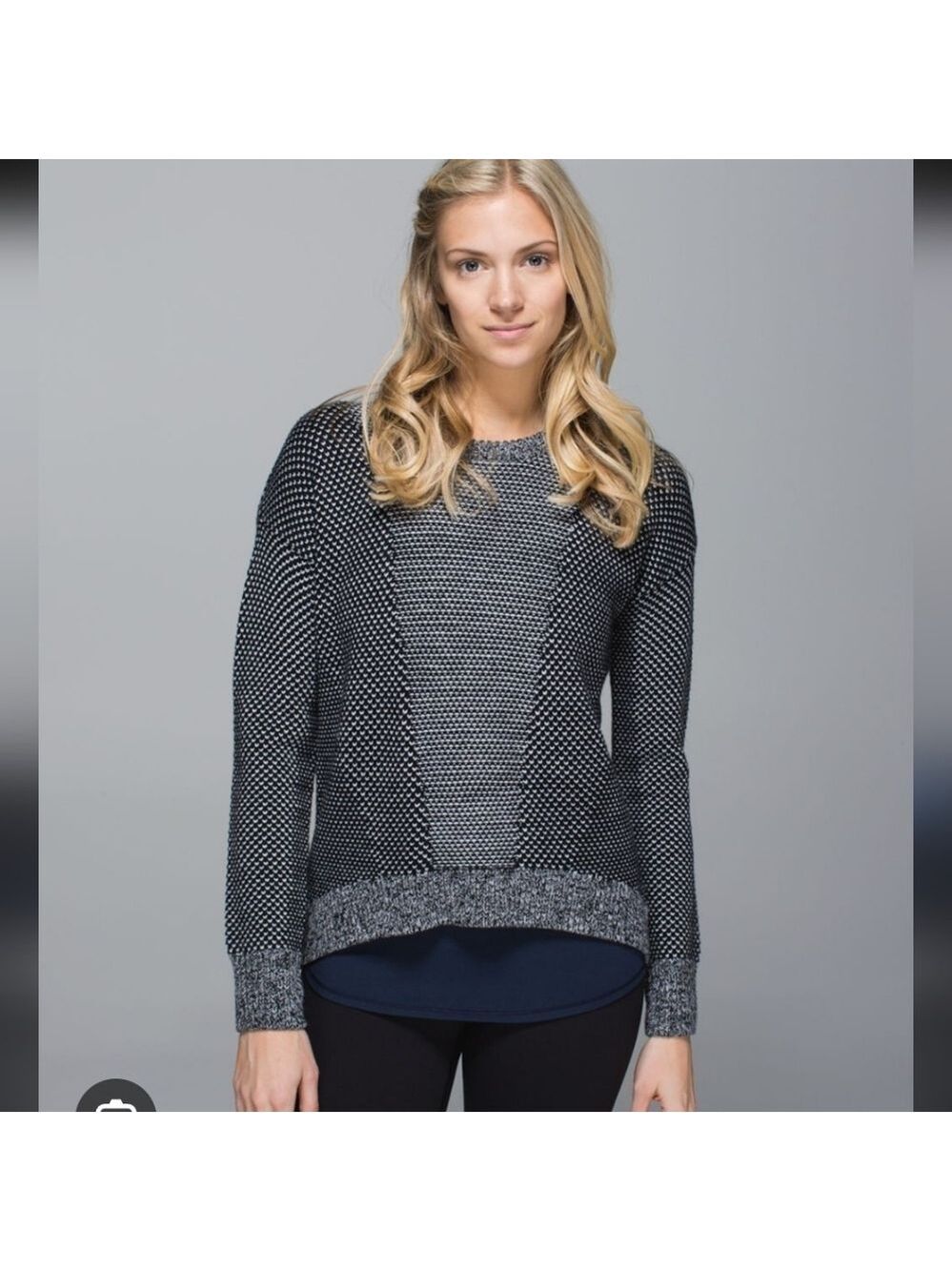 Lululemon Yogi Women's  Merino WoolCrew Sweater Black Heathered Gray XL